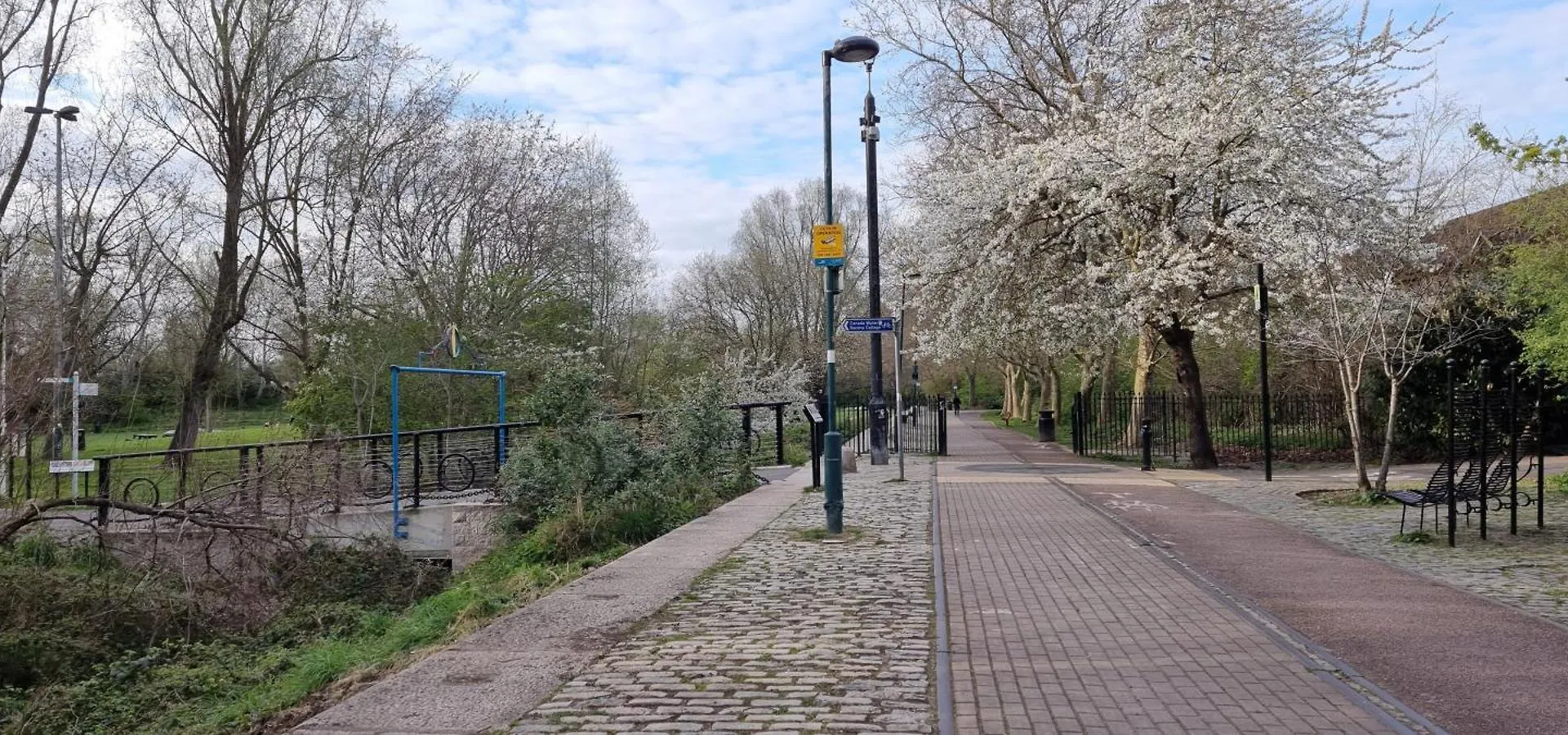 Apartment Riverside 1Br With Easy Transport 20Min To City Centre London