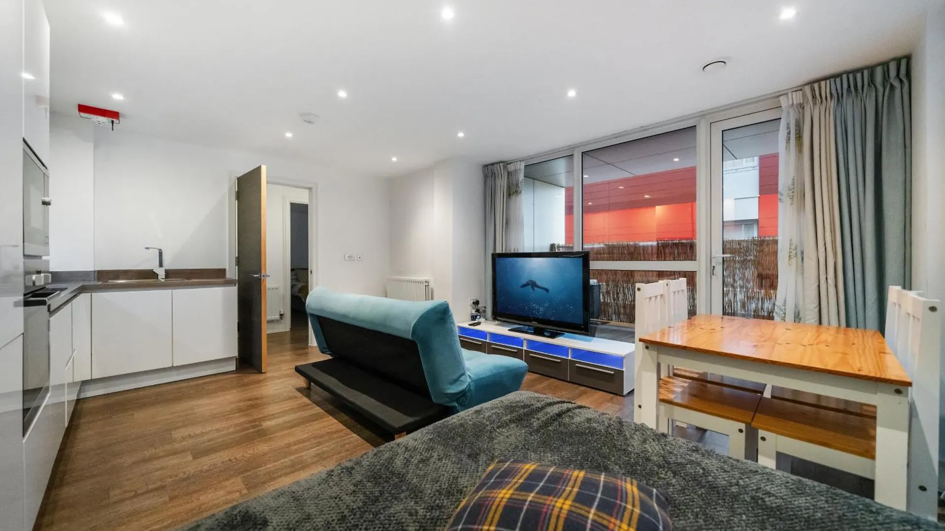 Riverside 1Br With Easy Transport 20Min To City Centre London Apartment