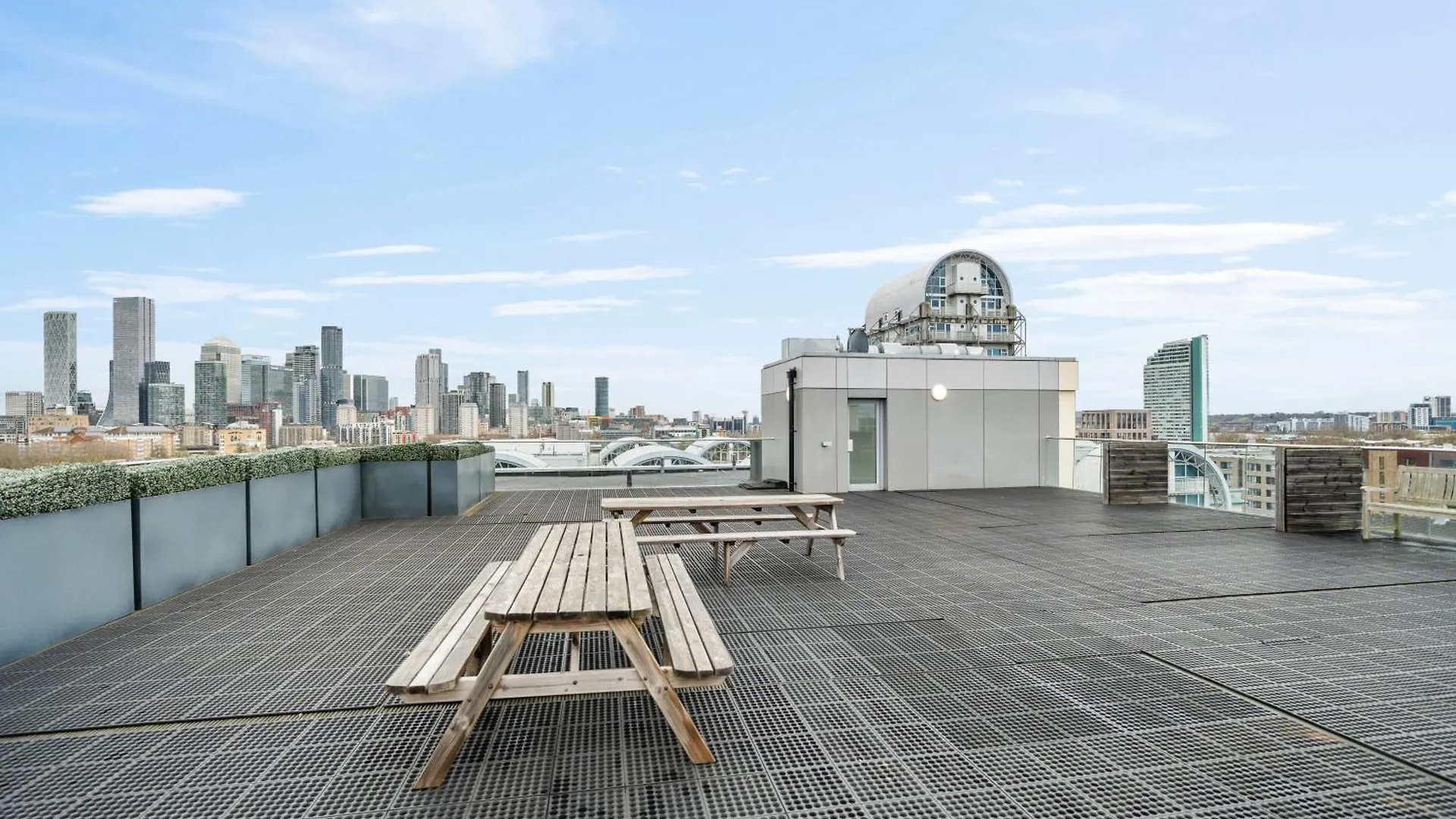 Riverside 1Br With Easy Transport 20Min To City Centre London 0*,  United Kingdom